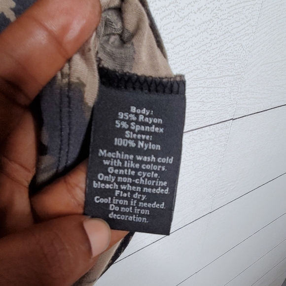 ROCK & REPUBLIC | SHIRT - Picture 5 of 5